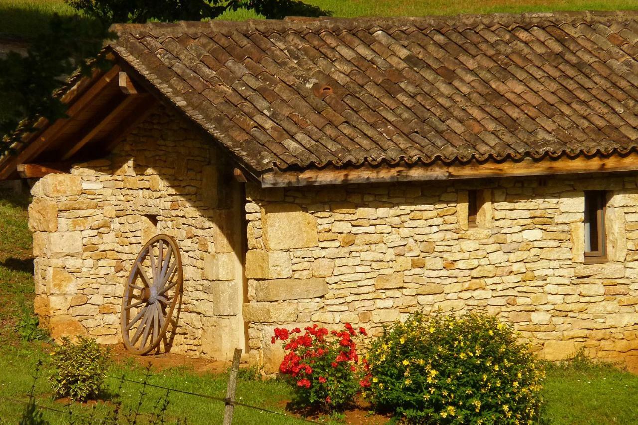 サルラ・ラ・カネダ Eco-Hameau Du Sentier Des Sourcesヴィラ エクステリア 写真